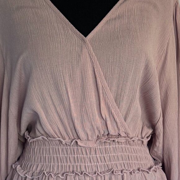 Pink Lily Pink Blouse Women’s Super cute Rayon flattering Size Small - 0313 - Picture 5 of 5